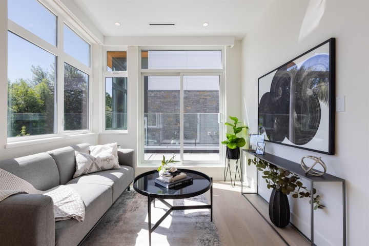 Photo 17 at 592 Arthur Erickson Place, Park Royal, West Vancouver