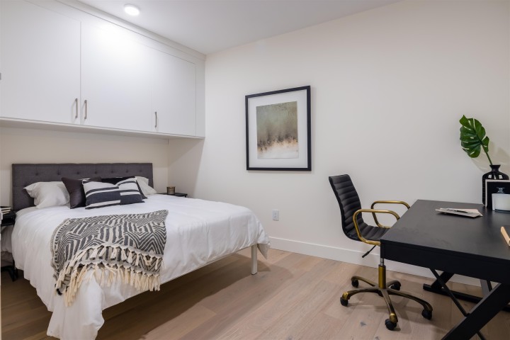 Photo 24 at 592 Arthur Erickson Place, Park Royal, West Vancouver