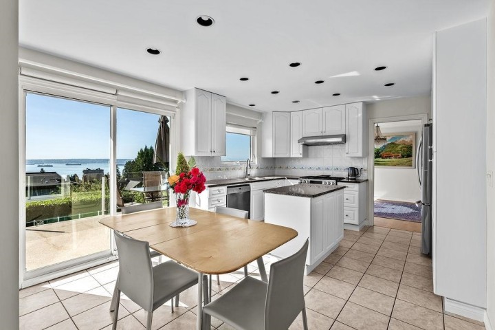 Photo 17 at 2316 Nelson Avenue, Dundarave, West Vancouver