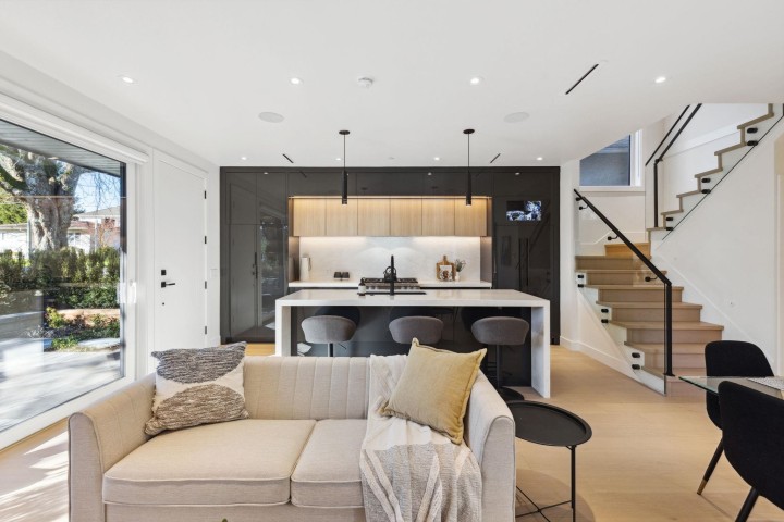 Photo 8 at 1 - 3081 West 14th Avenue, Kitsilano, Vancouver West