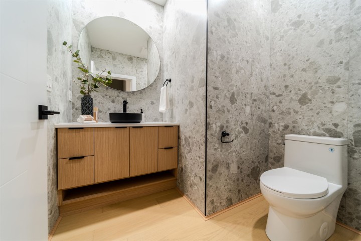 Photo 17 at 1 - 3576 E Pender Street, Renfrew VE, Vancouver East