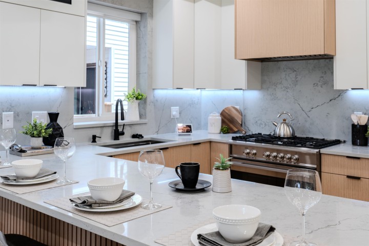 Photo 12 at 1 - 3576 E Pender Street, Renfrew VE, Vancouver East