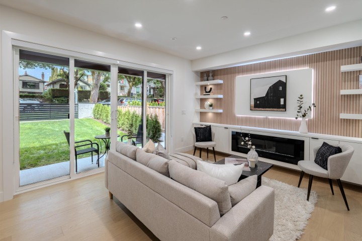 Photo 9 at 1 - 3576 E Pender Street, Renfrew VE, Vancouver East