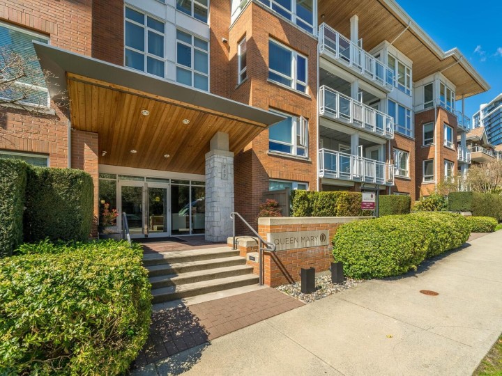 Photo 23 at 203 - 717 Chesterfield Avenue, Central Lonsdale, North Vancouver