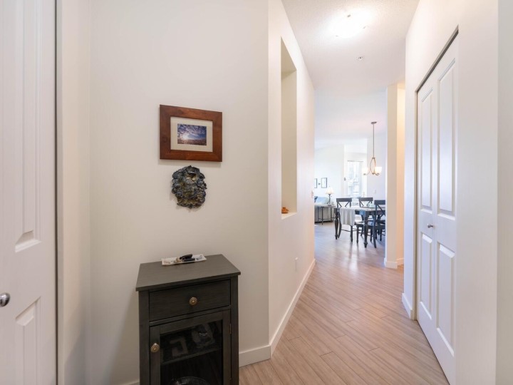 Photo 12 at 203 - 717 Chesterfield Avenue, Central Lonsdale, North Vancouver