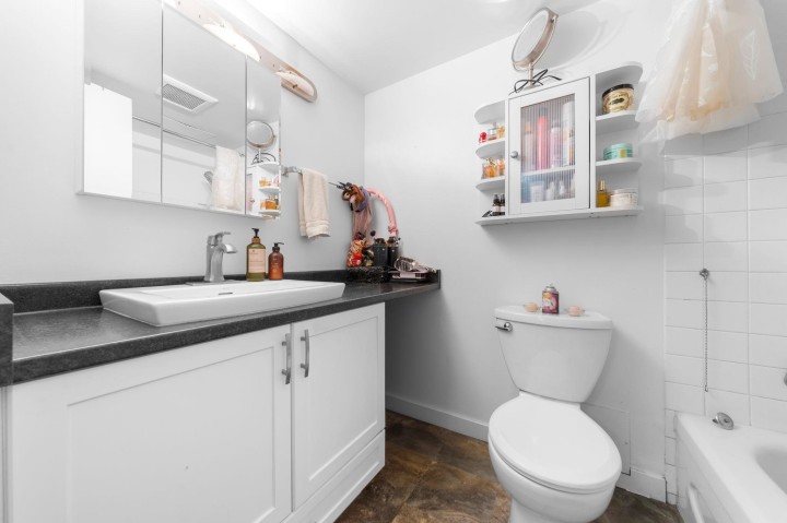 Photo 12 at 706 - 145 St. Georges Avenue, Lower Lonsdale, North Vancouver