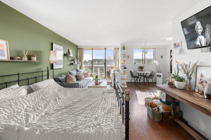 Photo 5 at 706 - 145 St. Georges Avenue, Lower Lonsdale, North Vancouver