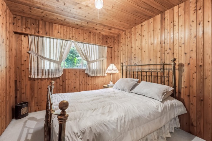 Photo 20 at 2575 Queens Avenue, Queens, West Vancouver