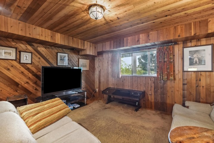 Photo 25 at 2575 Queens Avenue, Queens, West Vancouver