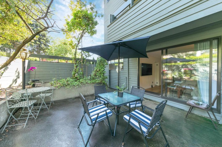 Photo 16 at 208 - 2119 Bellevue Avenue, Dundarave, West Vancouver