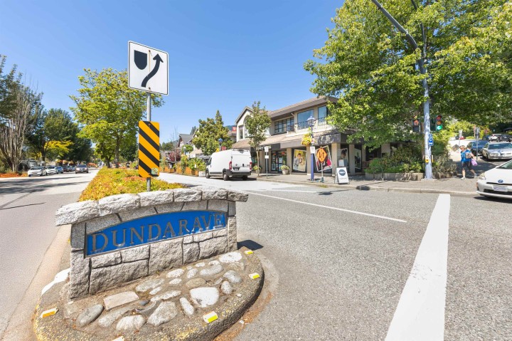 Photo 25 at 208 - 2119 Bellevue Avenue, Dundarave, West Vancouver