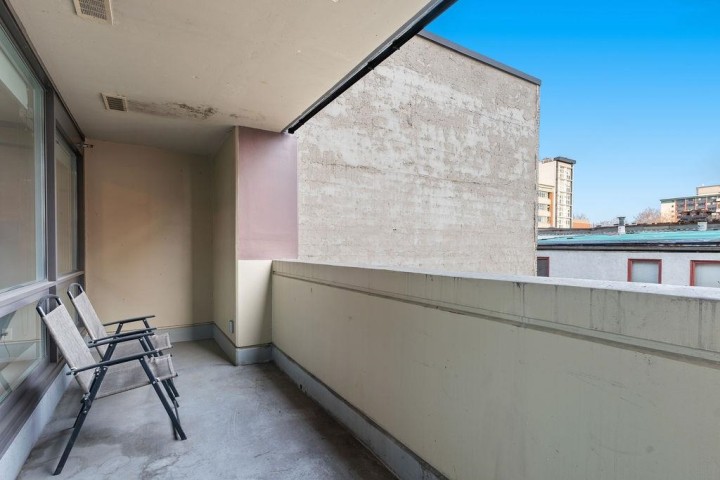 Photo 31 at 406 - 718 Main Street, Strathcona, Vancouver East