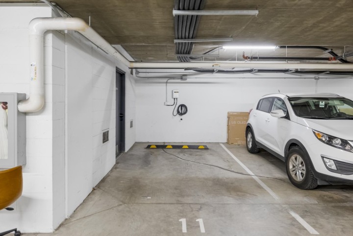 Photo 33 at 211 - 1961 Collingwood Street, Kitsilano, Vancouver West