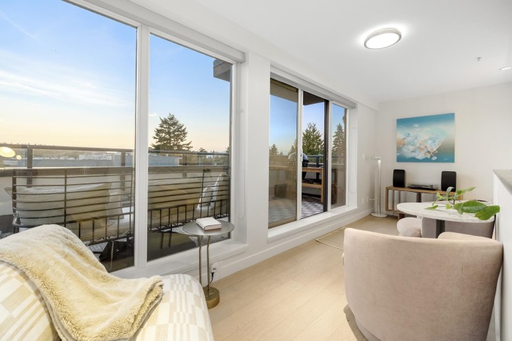 Photo 15 at 211 - 1961 Collingwood Street, Kitsilano, Vancouver West