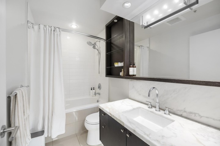 Photo 25 at 211 - 1961 Collingwood Street, Kitsilano, Vancouver West