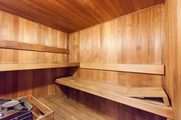 Photo 23 at 606 - 1425 Esquimalt Avenue, Ambleside, West Vancouver