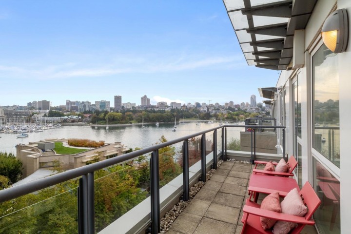 Photo 18 at 805 - 1383 Marinaside Crescent, Yaletown, Vancouver West