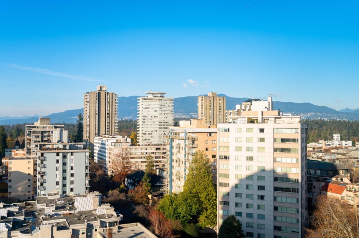 Photo 7 at 1603 - 1850 Comox Street, West End VW, Vancouver West