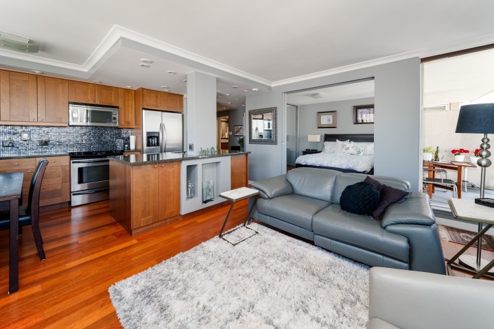 Photo 8 at 1603 - 1850 Comox Street, West End VW, Vancouver West