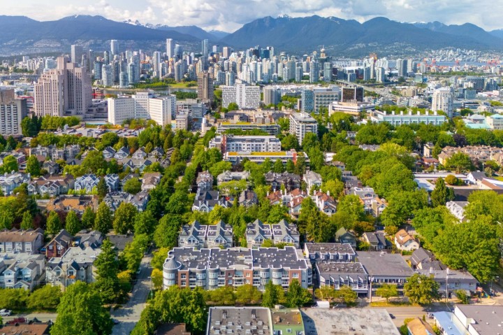 Photo 36 at 305 - 789 W 16 Avenue, Fairview VW, Vancouver West