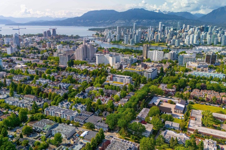 Photo 33 at 305 - 789 W 16 Avenue, Fairview VW, Vancouver West