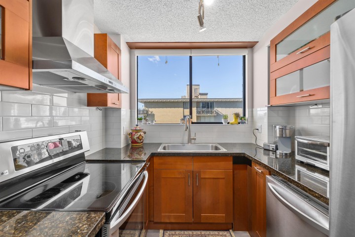 Photo 11 at 601 - 140 E Keith Road, Central Lonsdale, North Vancouver