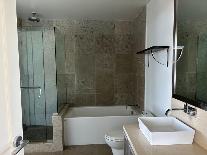 Photo 5 at 1010 - 1661 Ontario Street, False Creek, Vancouver West