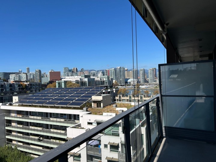 Photo 10 at 1010 - 1661 Ontario Street, False Creek, Vancouver West