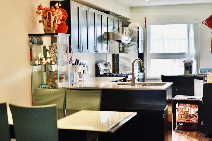 Photo 4 at 4886 Eldorado Mews, Collingwood VE, Vancouver East