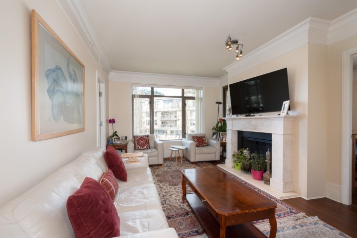 Photo 2 at 300 - 533 Waters Edge Crescent, Park Royal, West Vancouver