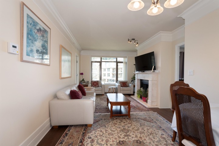 Photo 6 at 300 - 533 Waters Edge Crescent, Park Royal, West Vancouver