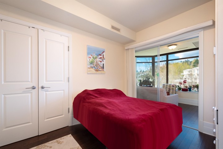 Photo 24 at 300 - 533 Waters Edge Crescent, Park Royal, West Vancouver