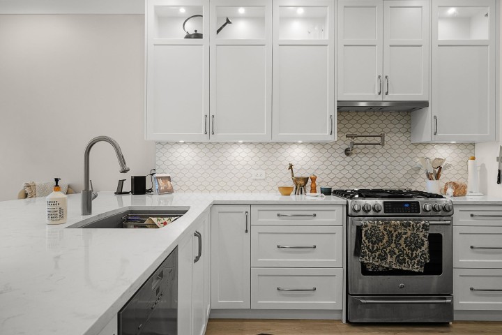 Photo 10 at 102 - 1488 Hornby Street, Yaletown, Vancouver West