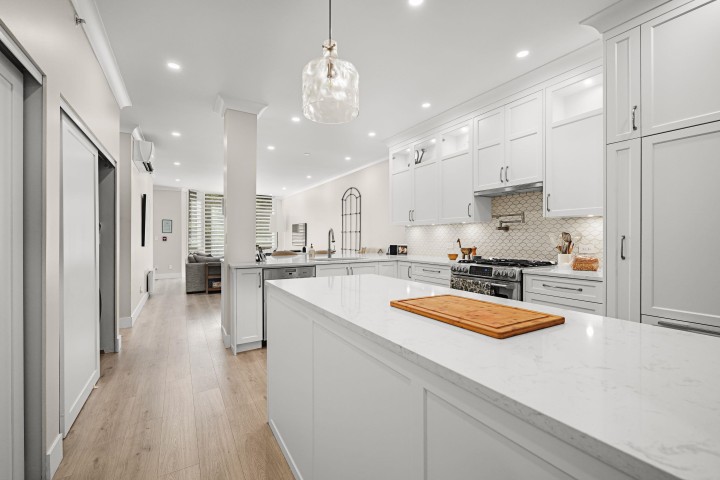 Photo 19 at 102 - 1488 Hornby Street, Yaletown, Vancouver West