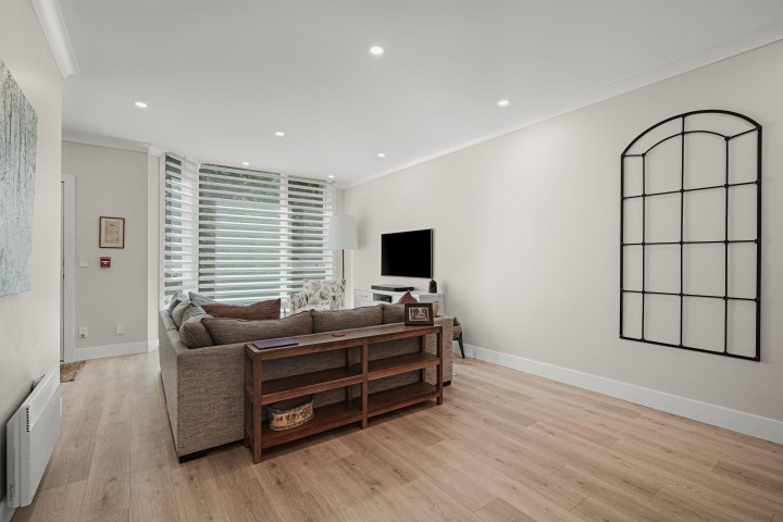 Photo 8 at 102 - 1488 Hornby Street, Yaletown, Vancouver West