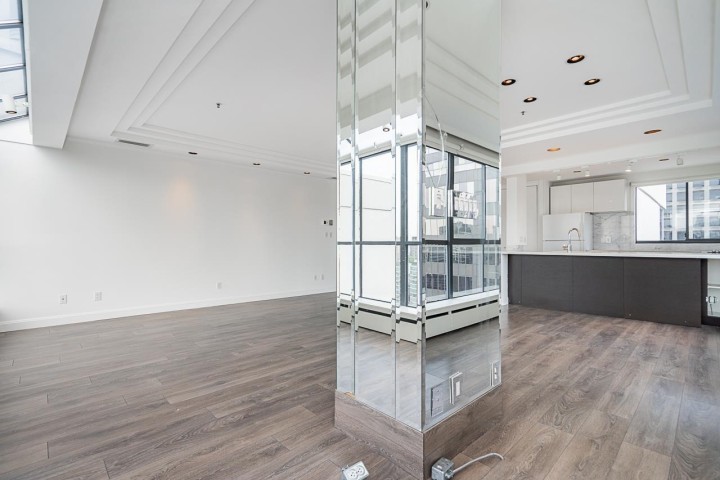 Photo 11 at PH1 - 1060 Alberni Street, West End VW, Vancouver West