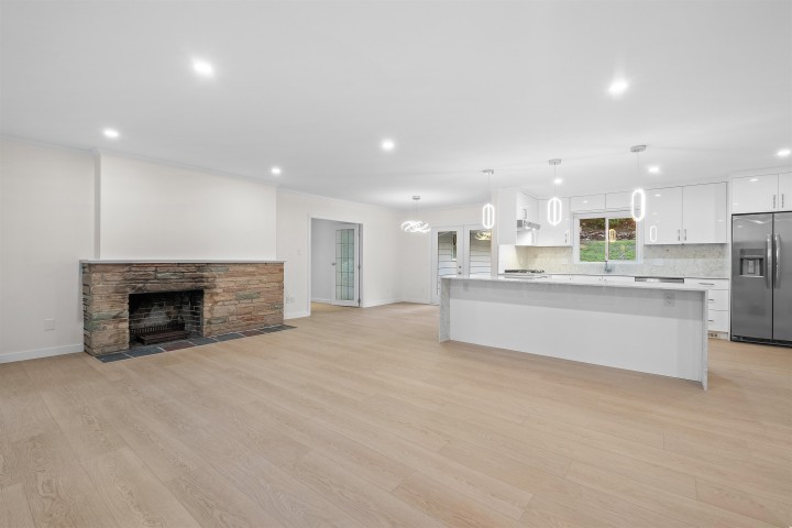 Photo 5 at 441 Southborough Drive, British Properties, West Vancouver