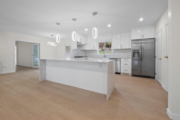 Photo 10 at 441 Southborough Drive, British Properties, West Vancouver