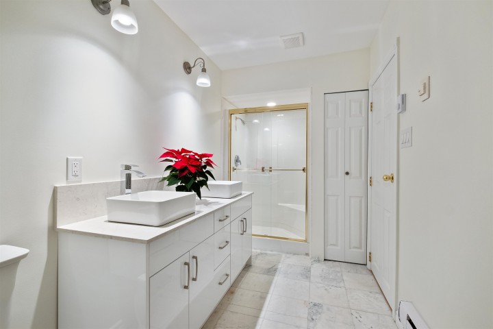 Photo 21 at 441 Southborough Drive, British Properties, West Vancouver