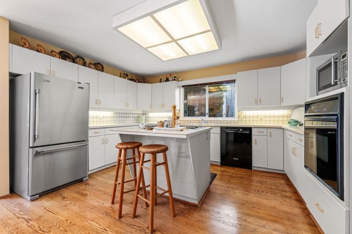 Photo 6 at 3126 W 35th Avenue, MacKenzie Heights, Vancouver West