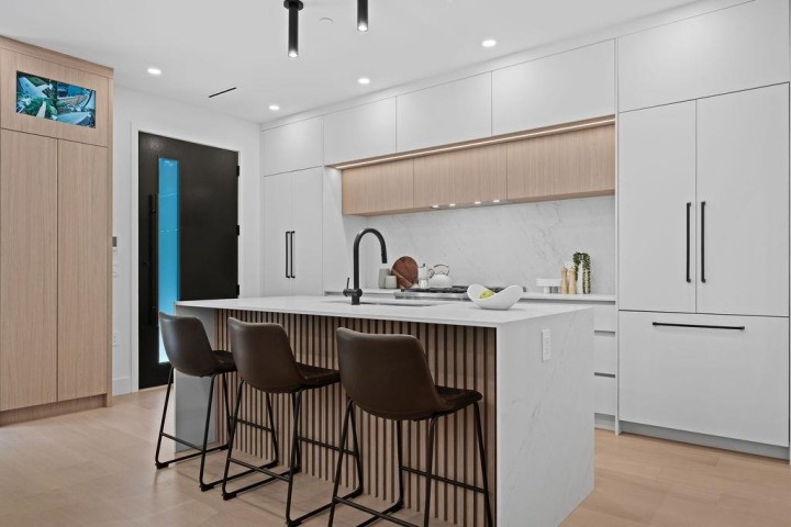 Photo 4 at 1 - 3880 W 23rd Avenue, Dunbar, Vancouver West