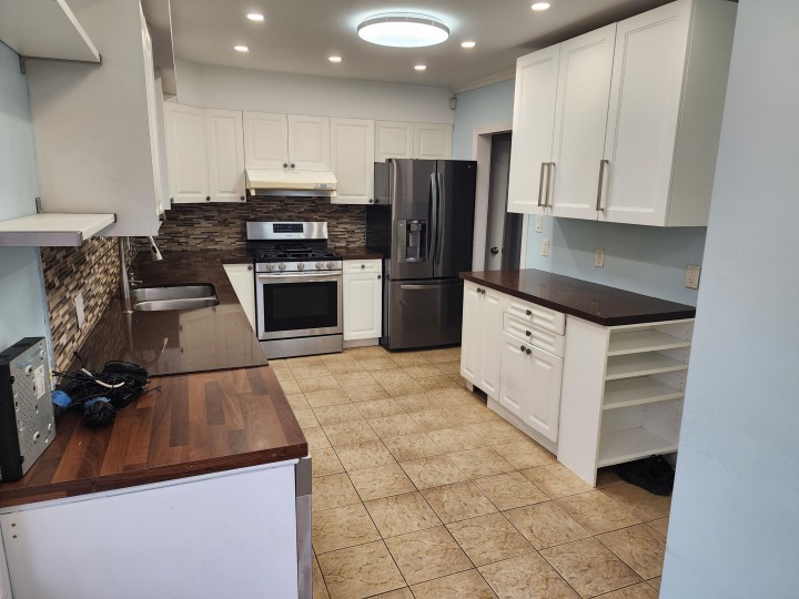 Photo 11 at 165 E 55th Avenue, South Vancouver, Vancouver East