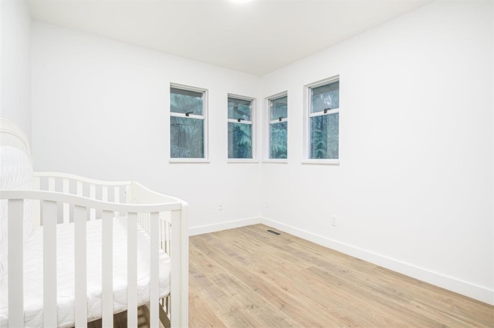 Photo 10 at 6780 Marine Drive, Whytecliff, West Vancouver