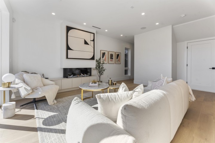 Photo 7 at 2 - 2138 W 48th Avenue, Kerrisdale, Vancouver West