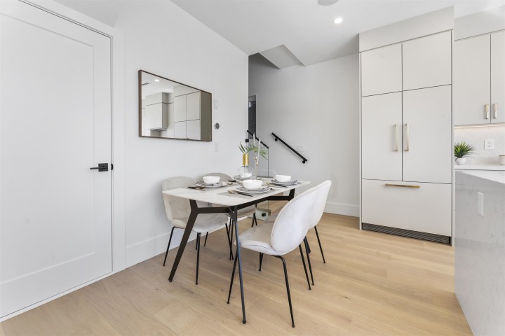 Photo 9 at 2 - 2138 W 48th Avenue, Kerrisdale, Vancouver West