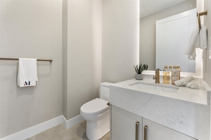 Photo 11 at 2 - 2138 W 48th Avenue, Kerrisdale, Vancouver West