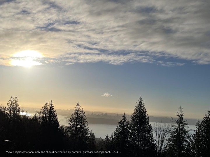 Photo 10 at SL10 - 3299 Chippendale Road, Cypress Park Estates, West Vancouver