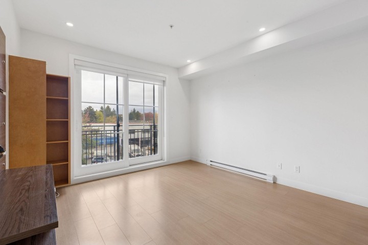 Photo 10 at 309 - 2528 Collingwood Street, Kitsilano, Vancouver West