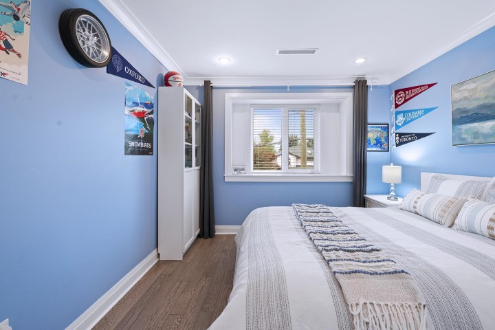 Photo 20 at 1370 Ross Road, Lynn Valley, North Vancouver