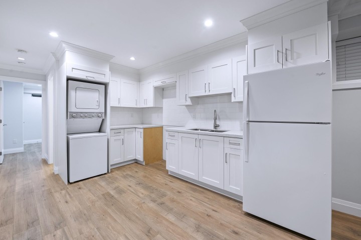 Photo 24 at 1370 Ross Road, Lynn Valley, North Vancouver